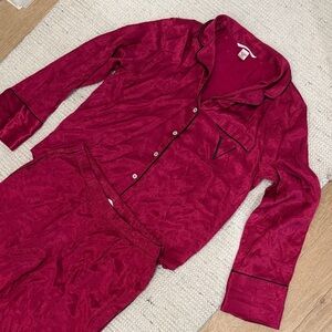 Victoria's Secret Burgundy Pajama Set size S